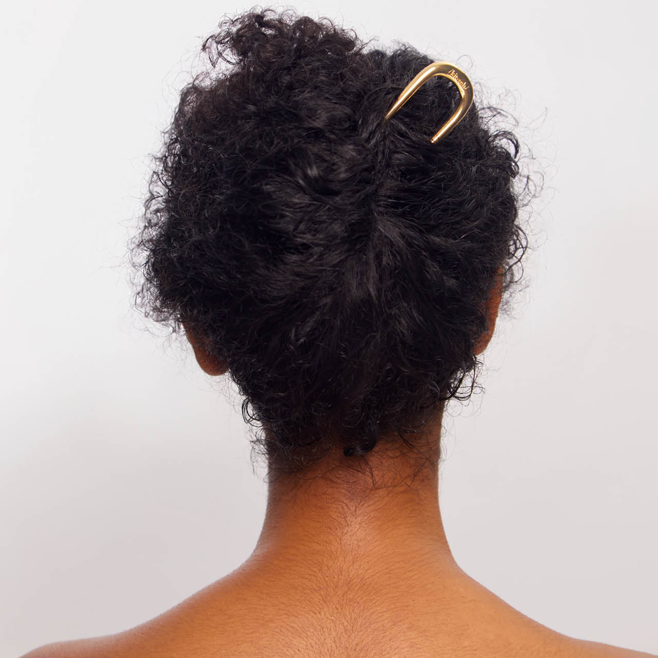 64266-MetalFrenchHairPin-1pc-Model-Hair-Gold-1280x1280px_1.jpg